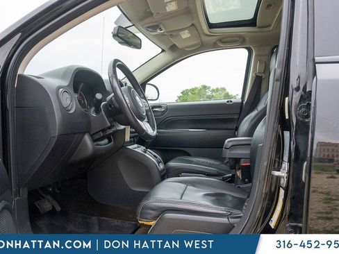 Used 2017 Jeep Compass High Altitude AWD/4WD image 3