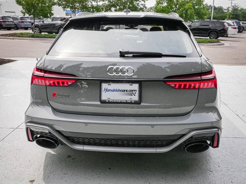 Used 2026 Audi RS 6 performance AWD/4WD image 9