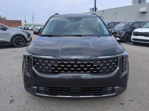 New 2026 Kia Carnival SX image 3