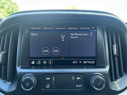 Used 2022 Chevrolet Colorado LT RWD image 25