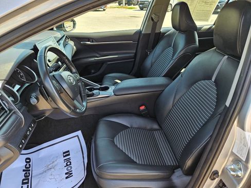 Used 2024 Toyota Camry SE FWD image 22