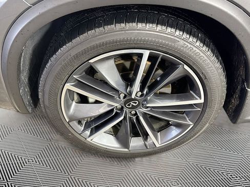 Used 2024 INFINITI QX50 Sport FWD image 32