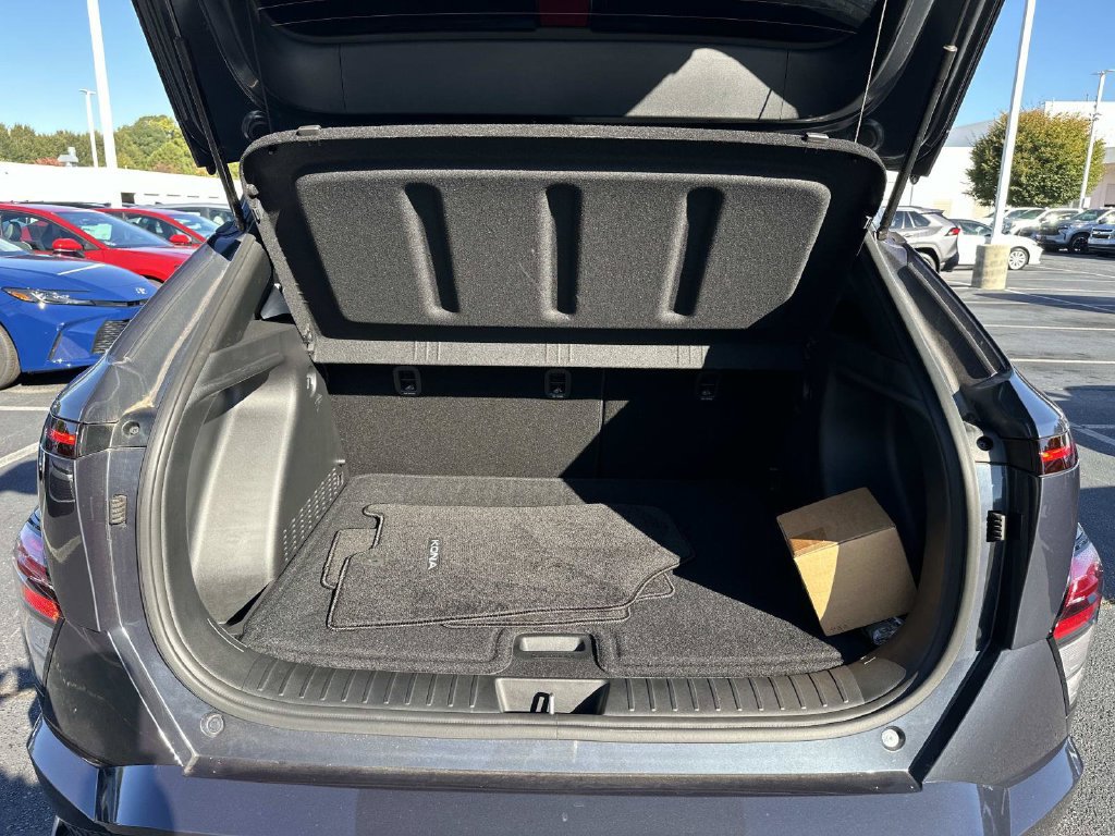 Used 2025 Hyundai Kona N Line S FWD image 13