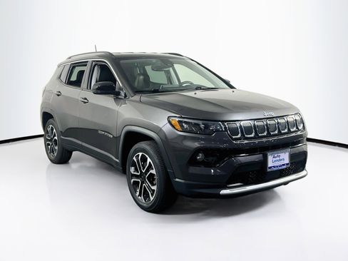 Used 2022 Jeep Compass Limited AWD/4WD image 3
