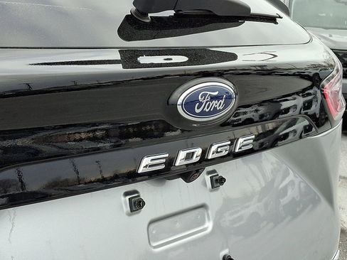 Certified 2022 Ford Edge SEL w/ Convenience Package image 30