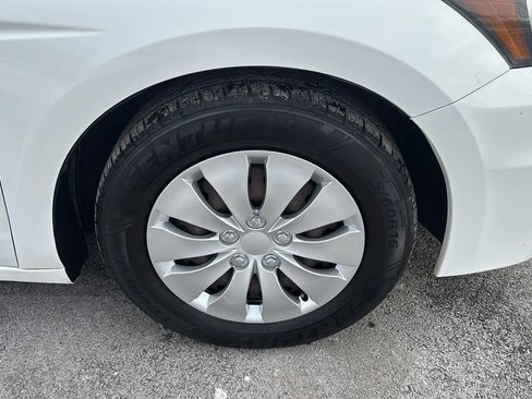 Used 2012 Honda Accord LX image 36