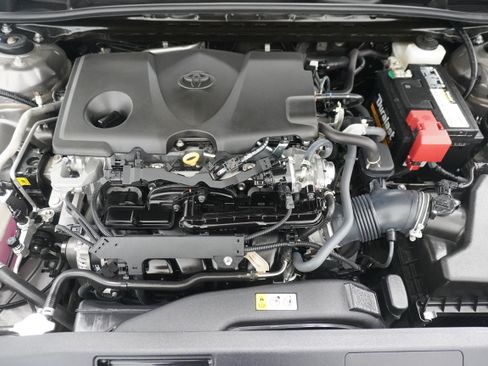 Used 2023 Toyota Camry SE w/ Convenience Package FWD image 29