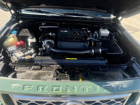 Used 2022 Nissan Frontier SV w/ Technology Package image 22