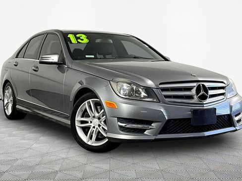 Used 2013 Mercedes-Benz C 300 4MATIC Sedan image 3