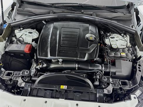 Used 2023 Jaguar F-PACE S image 32