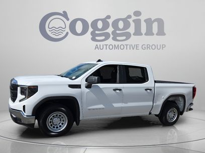 New 2026 GMC Sierra 1500 Pro w/ Pro Value Package