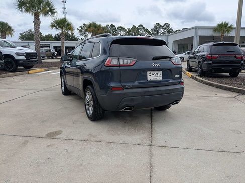 Used 2022 Jeep Cherokee Latitude Lux FWD image 5