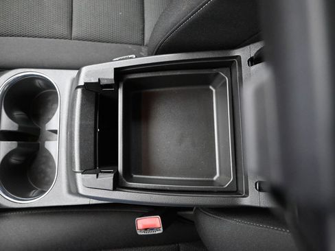 Certified 2024 GMC Canyon Elevation RWD image 19