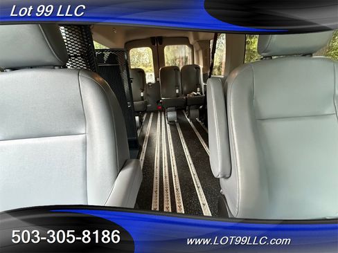 Used 2017 Ford Transit 150 XL image 42