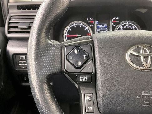 Used 2020 Toyota 4Runner TRD Off-Road Premium w/ Moonroof Package image 23