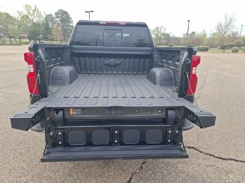 New 2026 Chevrolet Silverado 1500 LT image 17