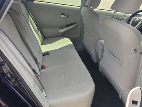 Used 2014 Toyota Prius Three w/ Solar Roof Package FWD image 12