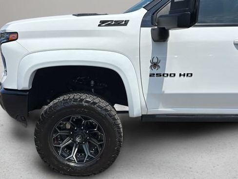 Used 2025 Chevrolet Silverado 2500 LTZ w/ Trail Boss Package AWD/4WD image 42