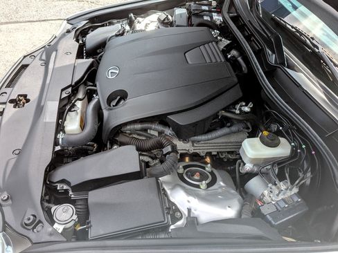 Used 2015 Lexus IS 250 4dr Sport Sdn AWD image 59