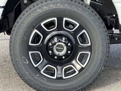 New 2026 Ford F350 Platinum AWD/4WD image 33