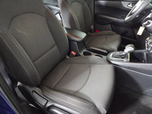 Used 2020 Kia Forte LXS image 31