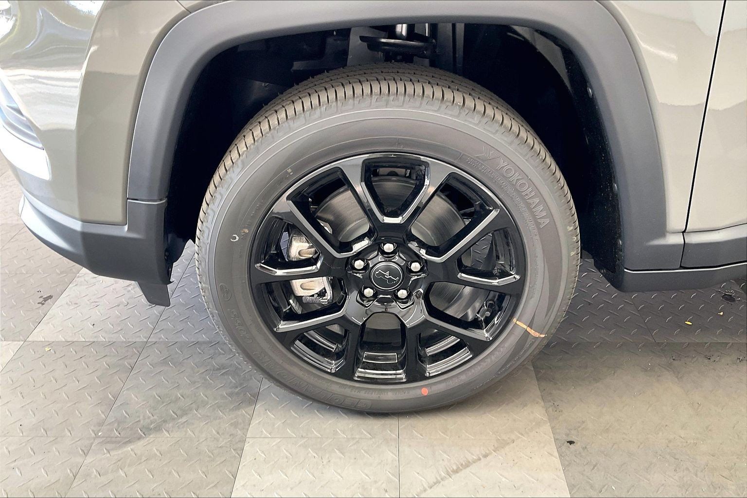 New 2026 Jeep Compass Latitude AWD/4WD image 14