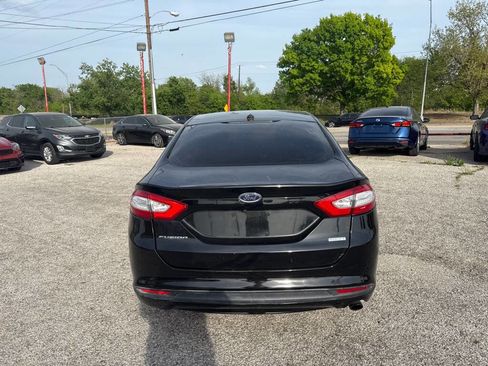 Used 2016 Ford Fusion SE w/ Equipment Group 202A image 6