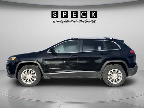 Used 2019 Jeep Cherokee Latitude w/ Popular Appearance Group AWD/4WD image 2