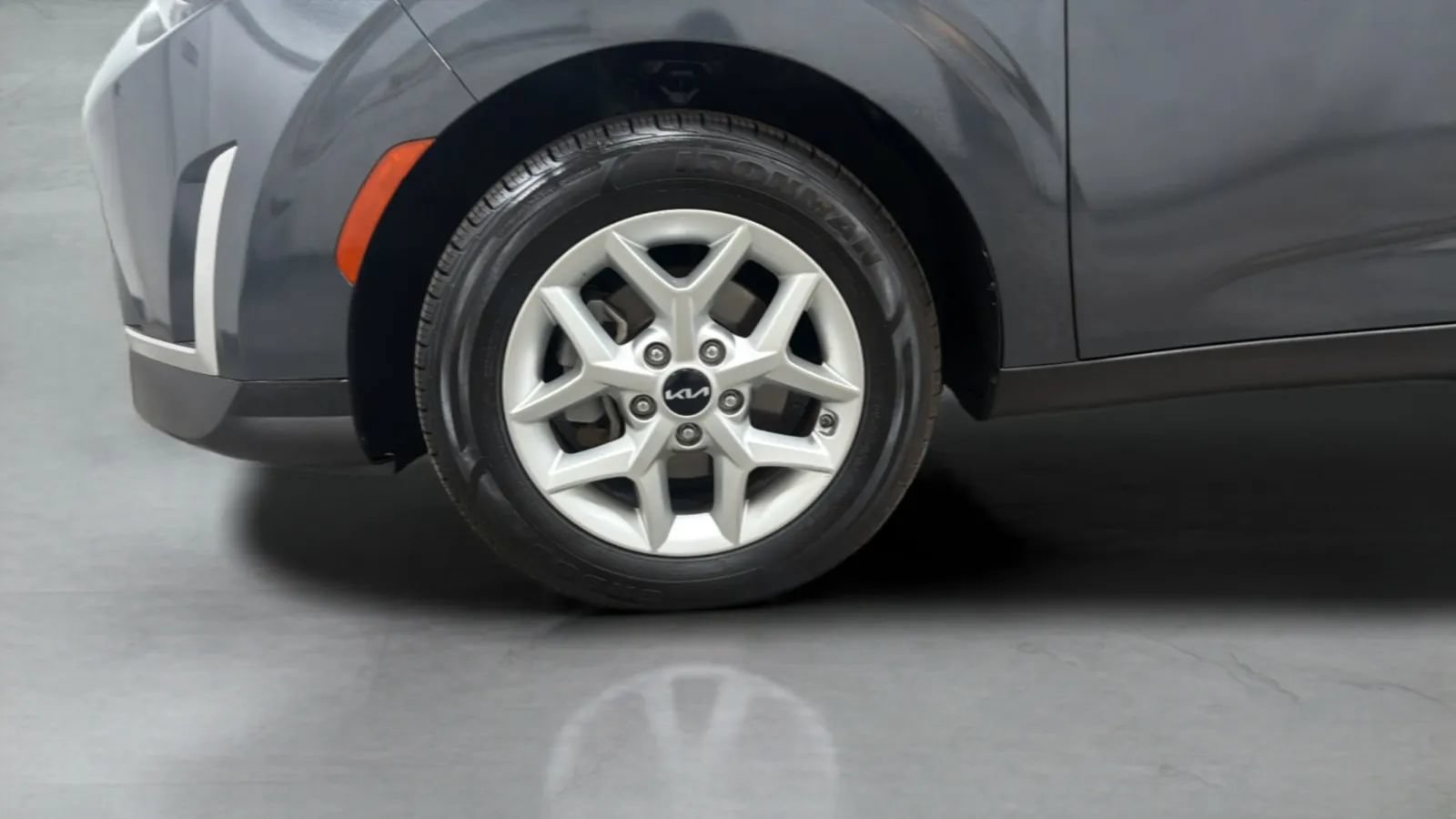 Used 2023 Kia Soul LX w/ Option Group 015 FWD image 26