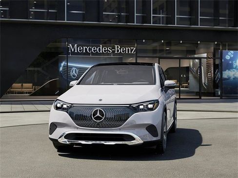 New 2025 Mercedes-Benz EQE 350+ 4MATIC SUV image 42