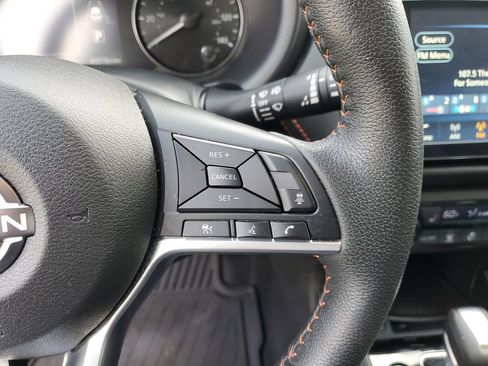 Certified 2023 Nissan Kicks SR w/ SR Premium Package FWD image 28