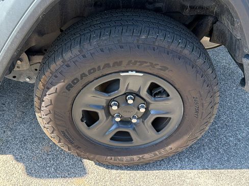 Used 2024 Jeep Wrangler Unlimited Sport AWD/4WD image 12