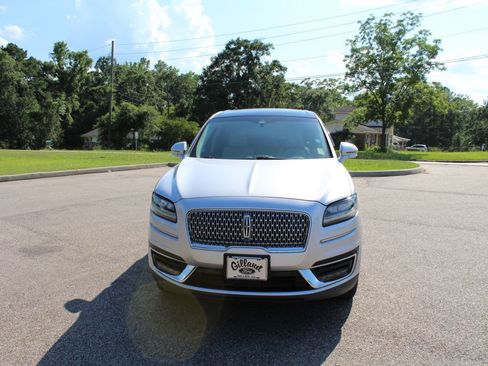 Used 2019 Lincoln Nautilus Reserve FWD image 25