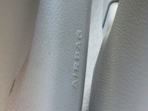 Used 2010 Mercedes-Benz C 300 4MATIC Sedan image 19