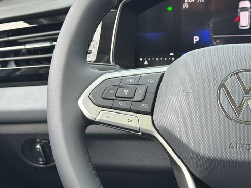 New 2026 Volkswagen Jetta SE FWD image 20