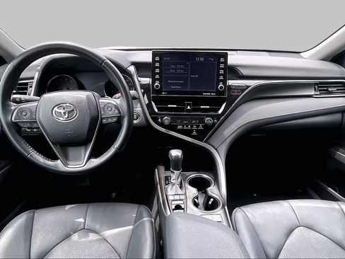 Used 2024 Toyota Camry XSE FWD image 15
