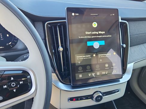 New 2026 Volvo XC90 B6 Ultra w/ Protection Package image 13