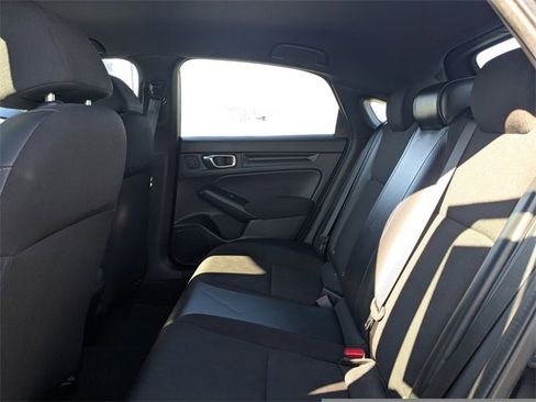 Used 2023 Honda Civic Sport image 12