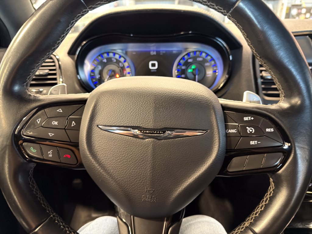 Used 2017 Chrysler 300 S AWD/4WD image 11