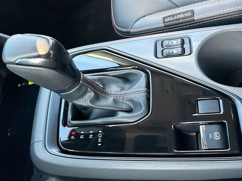 Certified 2025 Subaru Crosstrek 2.5i Limited w/ Crosstrek Mirror Package image 24