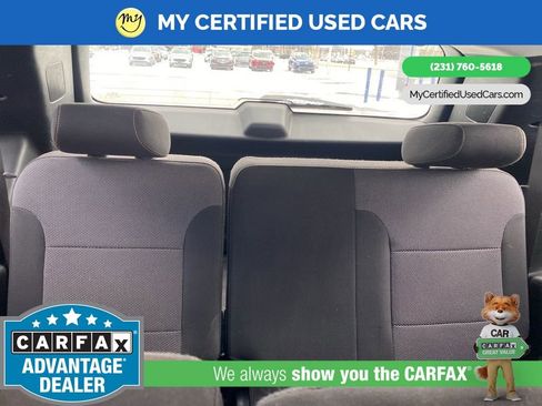 Used 2018 Chevrolet Traverse LT w/ LPO, Floor Liner Package image 40