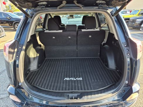 Used 2017 Toyota RAV4 XLE w/ All Weather Liner Package AWD/4WD image 27