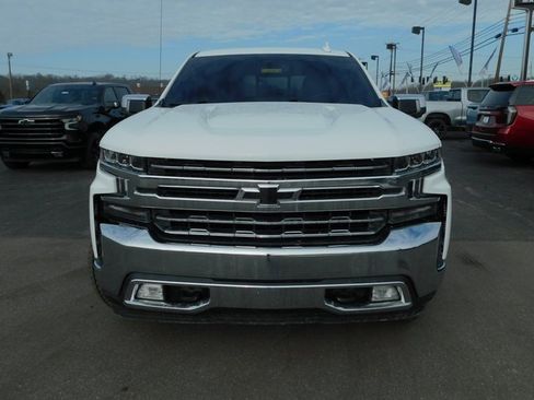 Used 2020 Chevrolet Silverado 1500 LTZ image 3