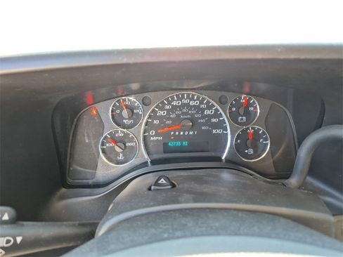 Used 2021 GMC Savana 2500 w/ Driver Convenience Package image 18