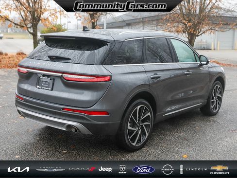 Certified 2023 Lincoln Corsair Reserve w/ Equipment Group 201A image 7