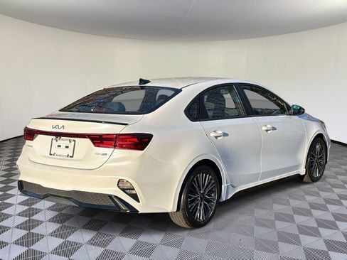 Used 2023 Kia Forte GT-Line w/ GT-Line Premium Package image 4