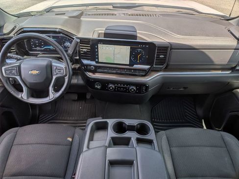 Used 2023 Chevrolet Silverado 1500 LT RWD image 23