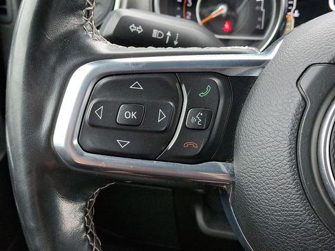 Used 2021 Jeep Wrangler Unlimited Sahara AWD/4WD image 23