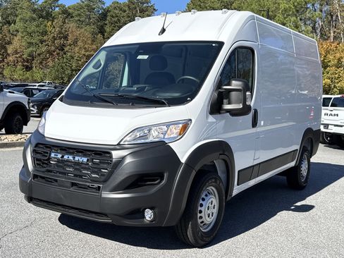 New 2026 RAM ProMaster 1500 w/ Convenience Group image 3