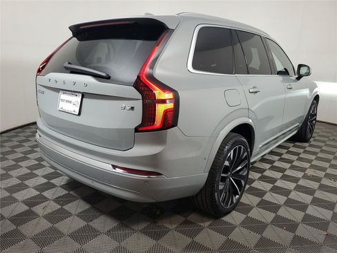 Certified 2026 Volvo XC90 B6 Ultra AWD/4WD image 6